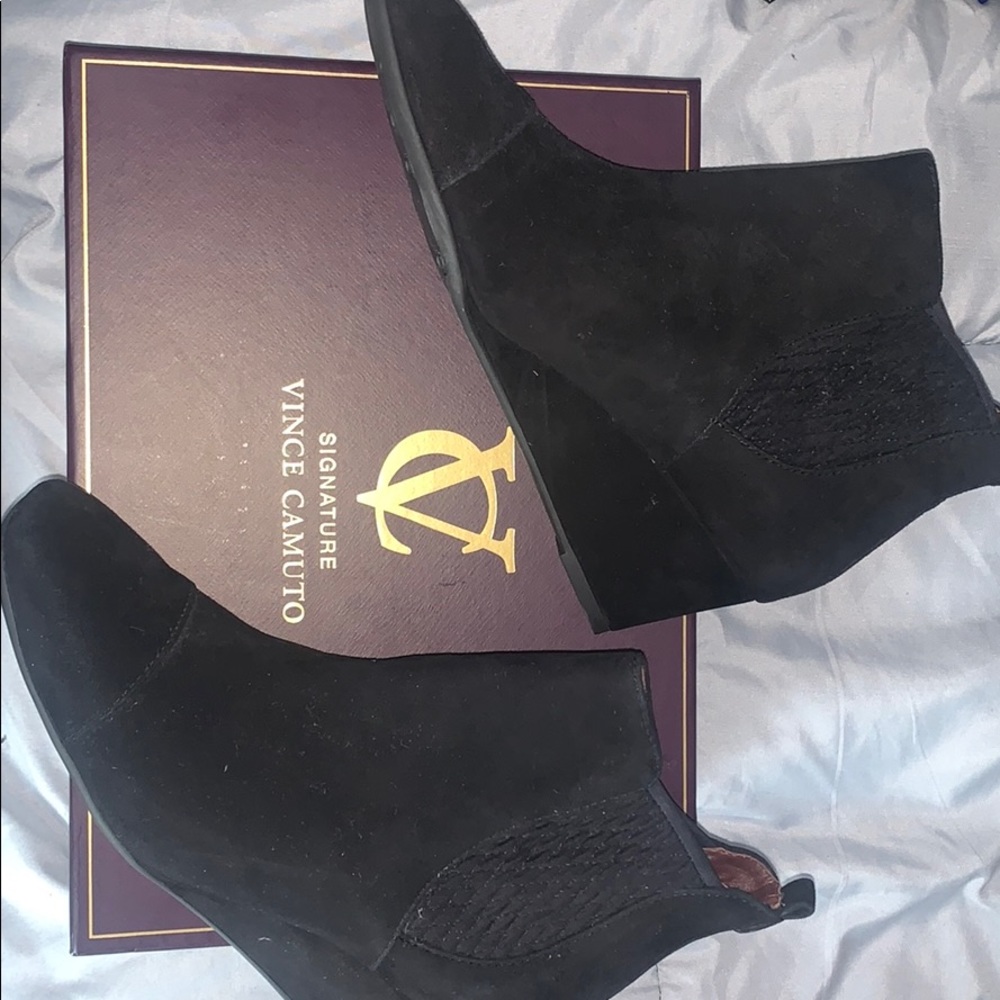 Vince Camuto Wedges